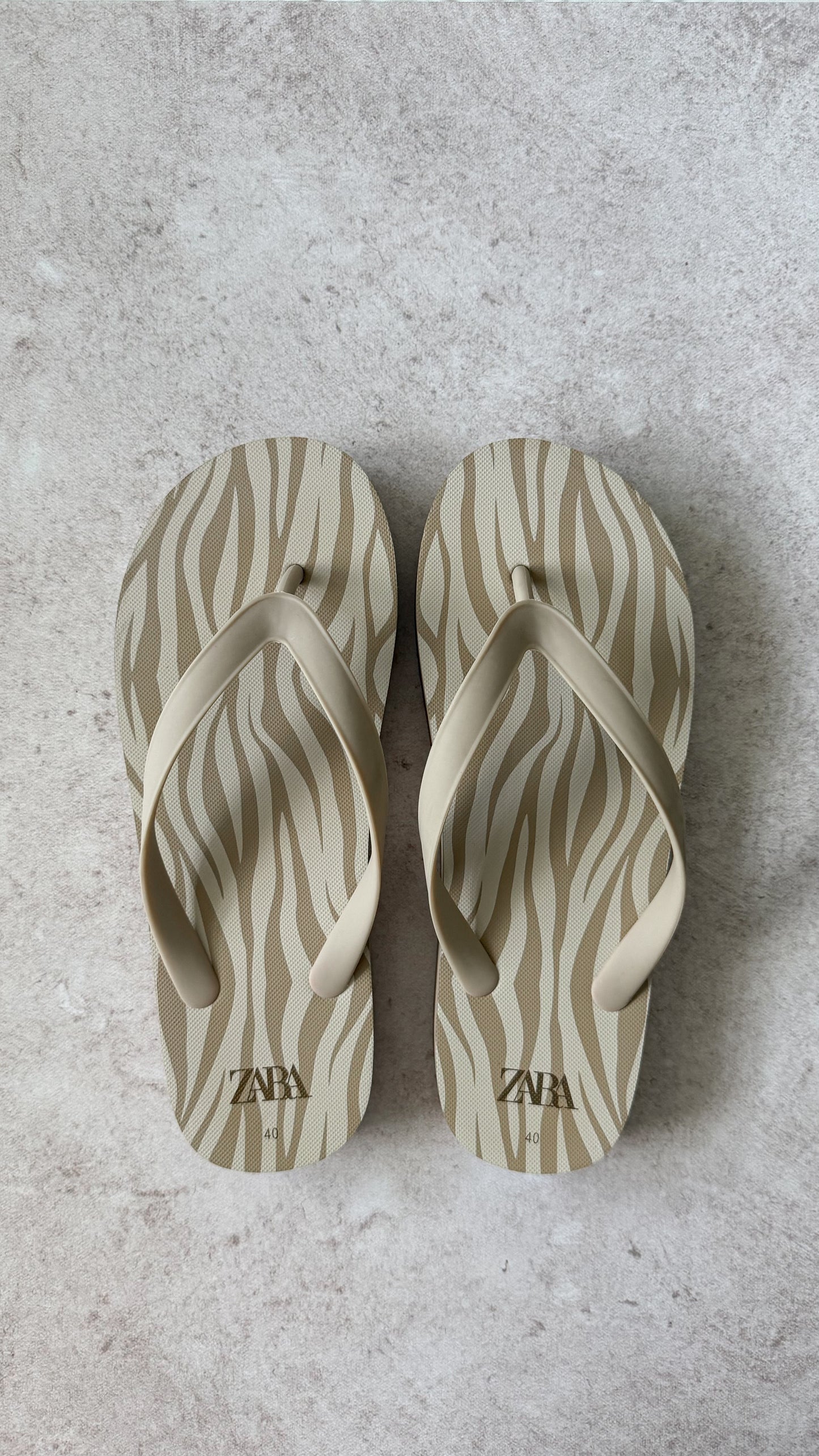 Pre-Loved Flip Flop