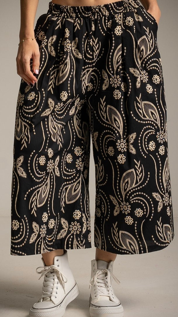 Isabel Bottom