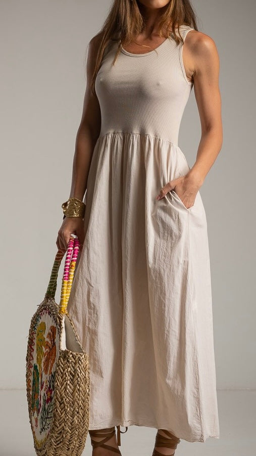 Magdalena Dress