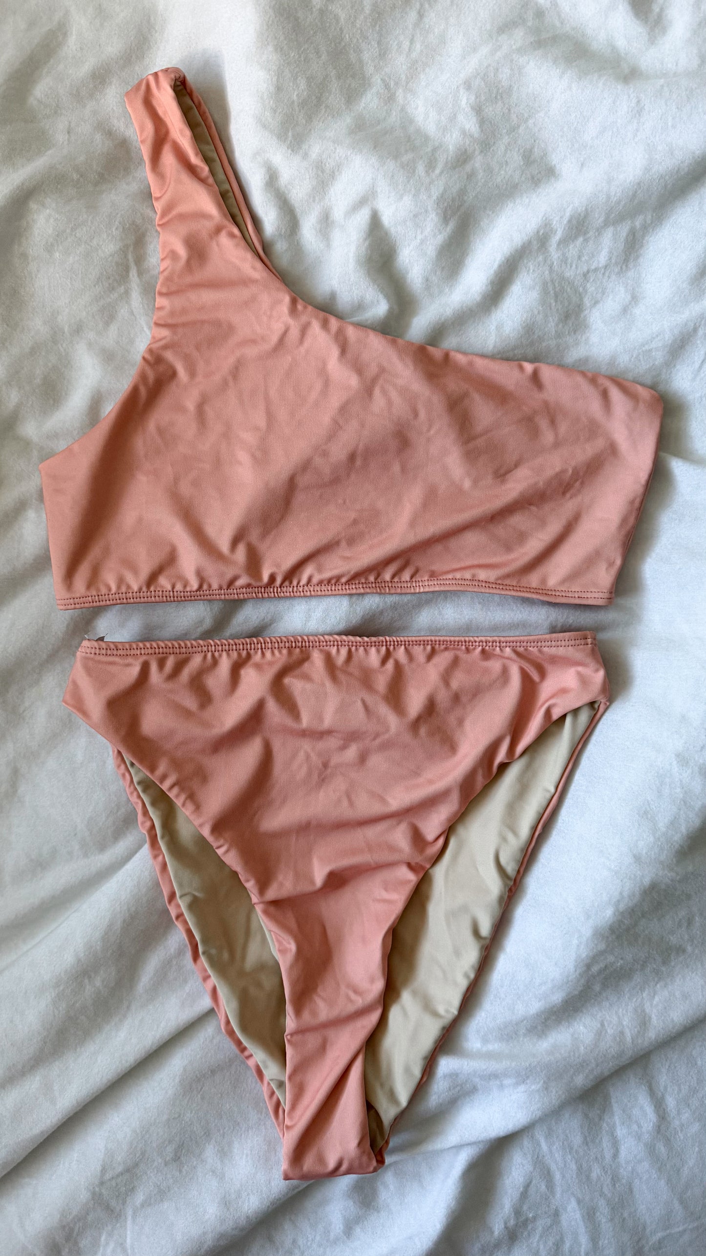 New La Gotta Bikini Set
